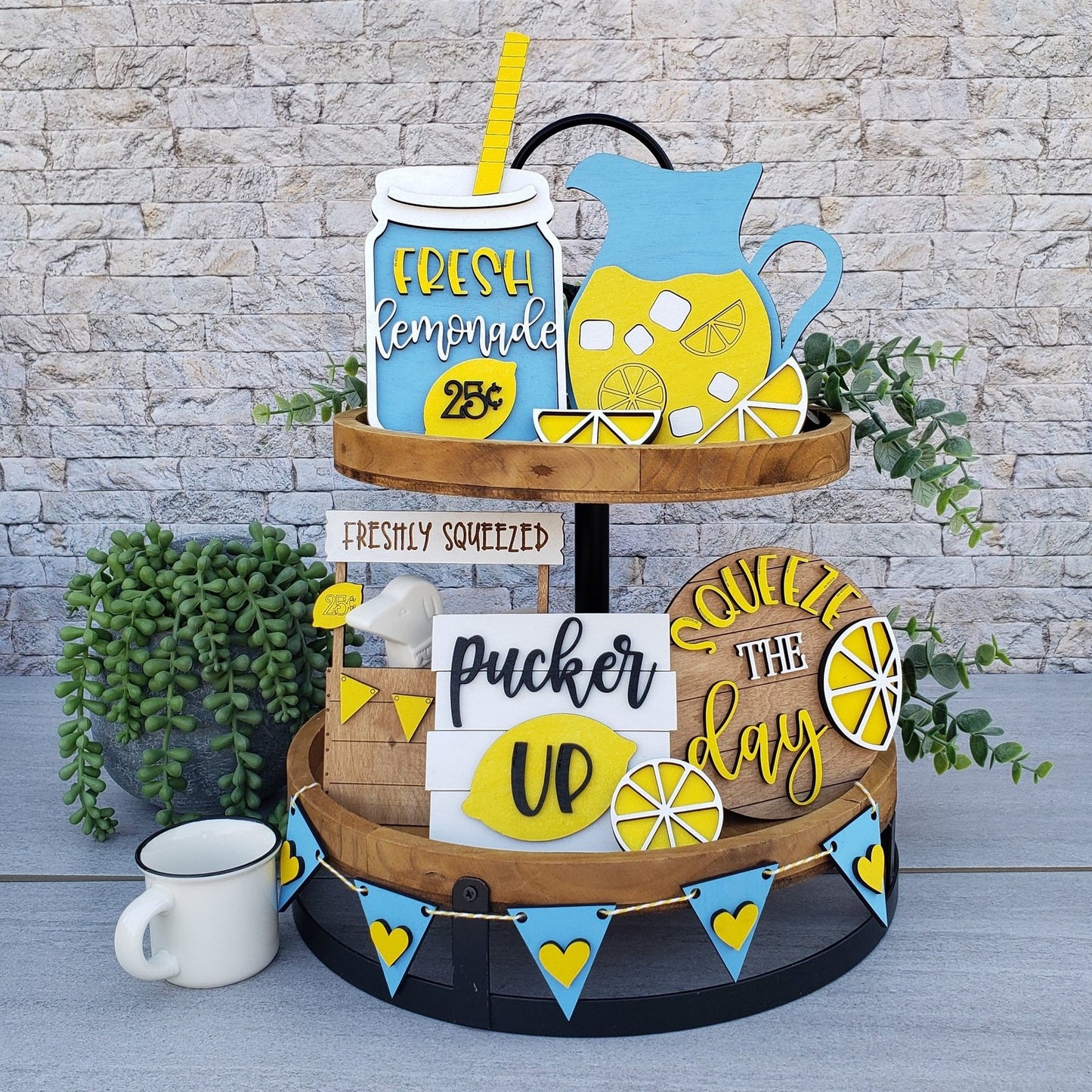 Lemonade Tier Tray